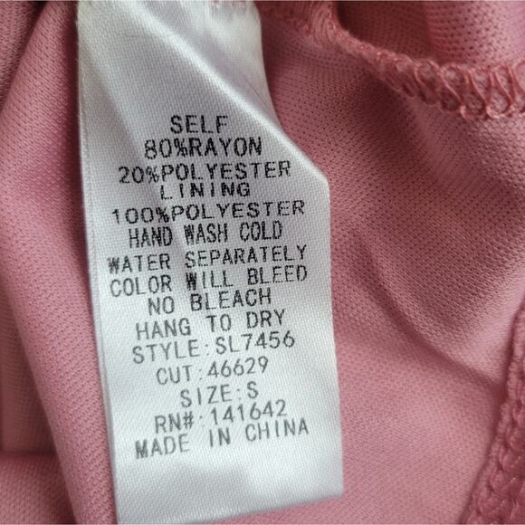 Pomp & Circumstance Embroidered Floral Mini Dress Flutter Sleeve Pink Size Small - Picture 6 of 6